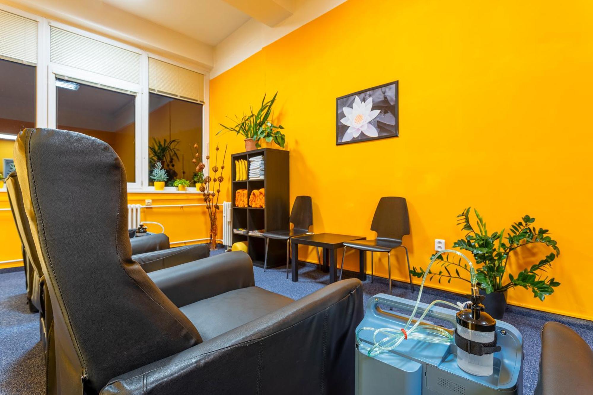 Hotel Behounek ยาคีมอฟ ภายนอก รูปภาพ